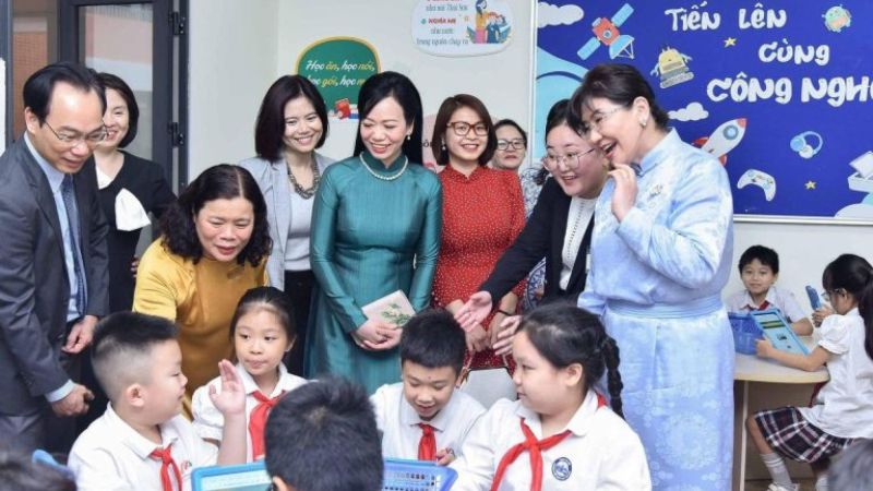 Công nghệ giáo dục