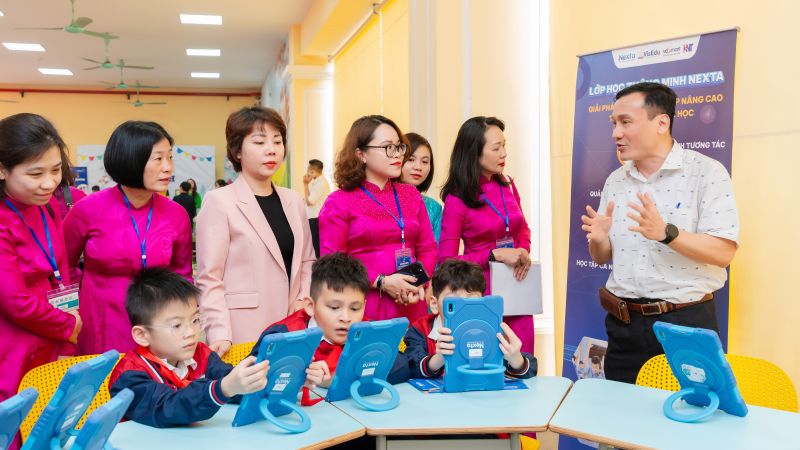 Truyền thông/ Báo chí