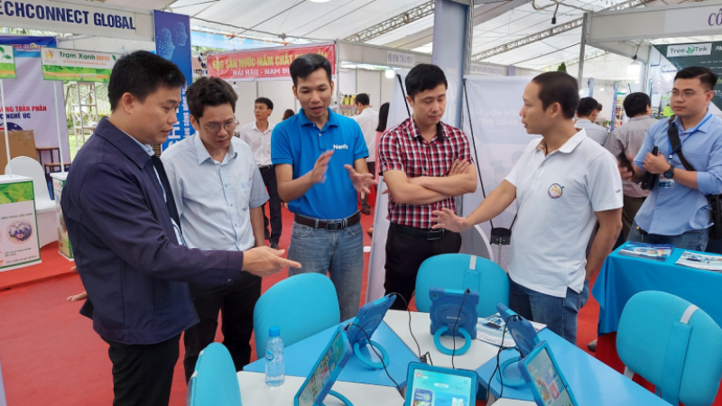 Công nghệ giáo dục